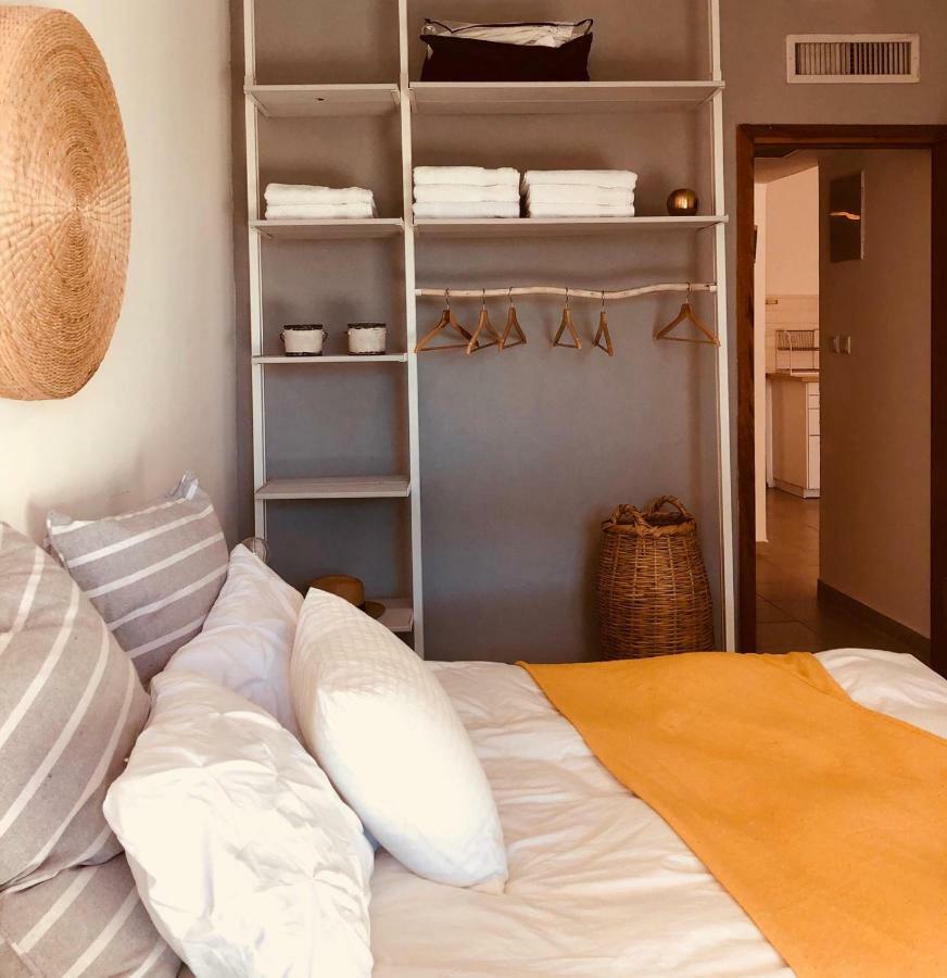 The Beach Garden Apt. 카에사레아 외부 사진